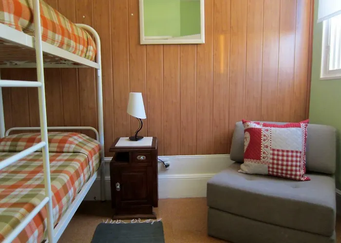 Duas Nacoes Guest House OOporto